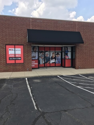 Custom Vinyl Signs Photo